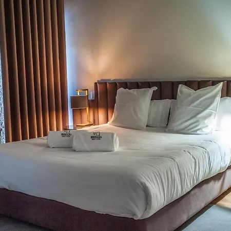 Bed & Breakfast Borralha Hotel, Restaurante &