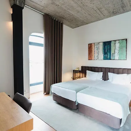 Bed & Breakfast Borralha Hotel, Restaurante &