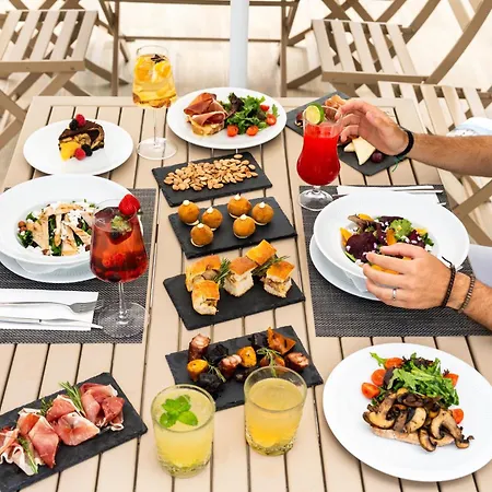 Bed & Breakfast Borralha Hotel, Restaurante &
