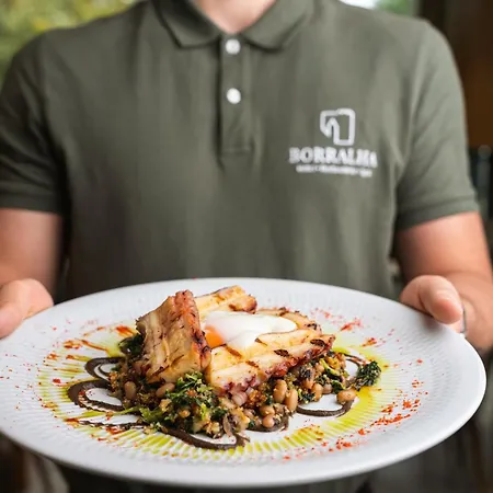 Bed & Breakfast Borralha Hotel, Restaurante & Vila Real