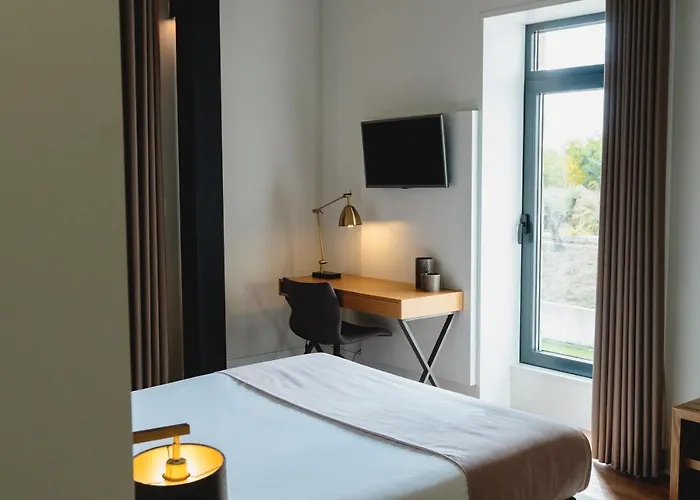 Alojamento de Acomodação e Pequeno-almoço Borralha Hotel, Restaurante & Vila Real