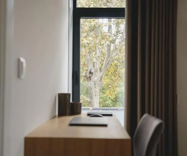 Alojamento de Acomodação e Pequeno-almoço Borralha Hotel, Restaurante &