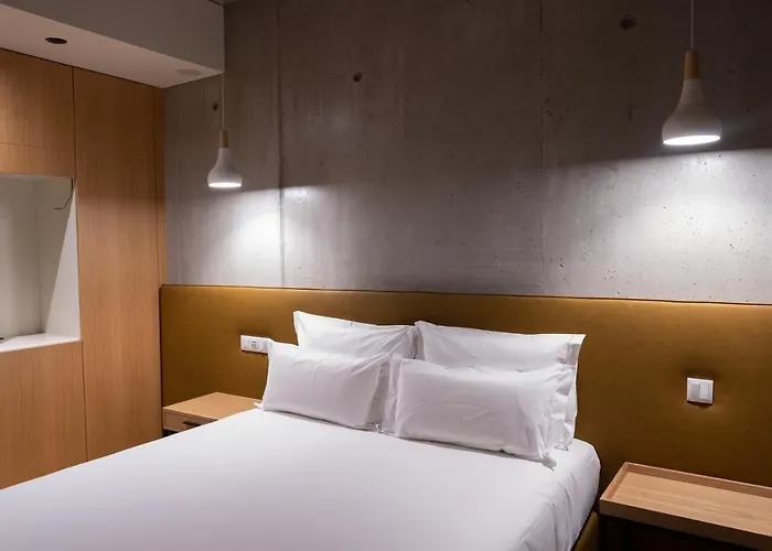 Alojamento de Acomodação e Pequeno-almoço Borralha Hotel, Restaurante & 4*