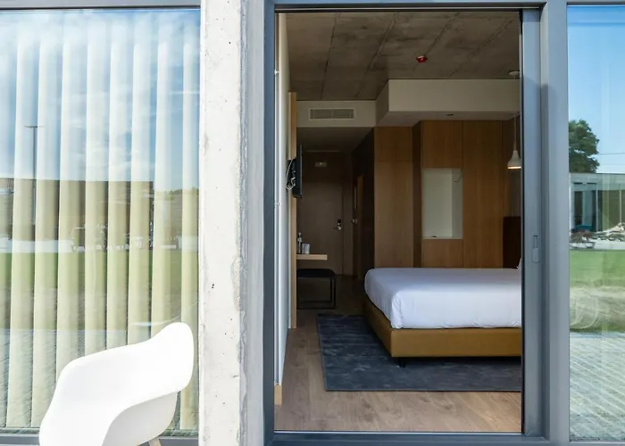 Alojamento de Acomodação e Pequeno-almoço Borralha Hotel, Restaurante & Vila Real