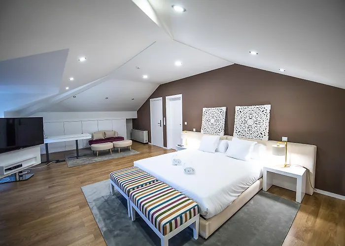 Bed & Breakfast Borralha Hotel, Restaurante &