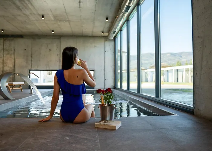 Bed & Breakfast Borralha Hotel, Restaurante & 4*