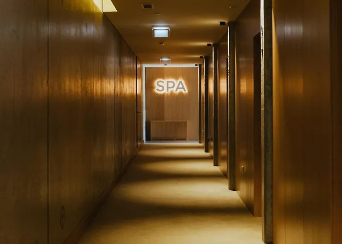 Bed & Breakfast Borralha Hotel, Restaurante &