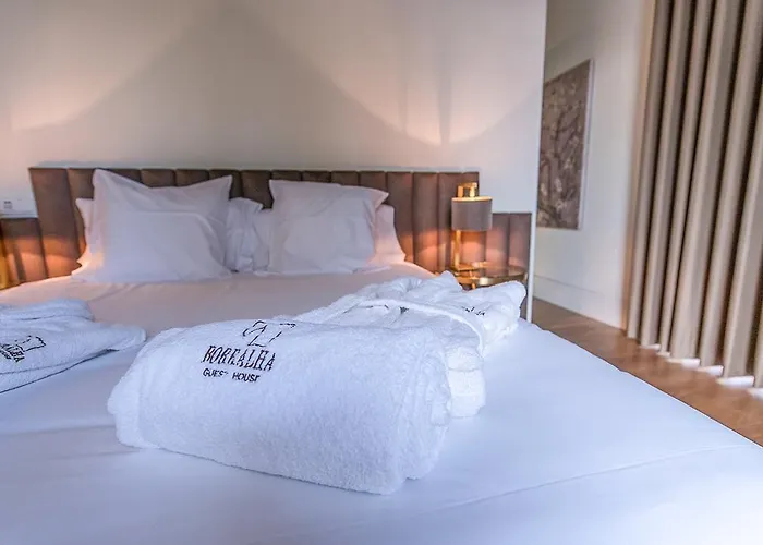 Panzió Borralha Hotel, Restaurante & 4*